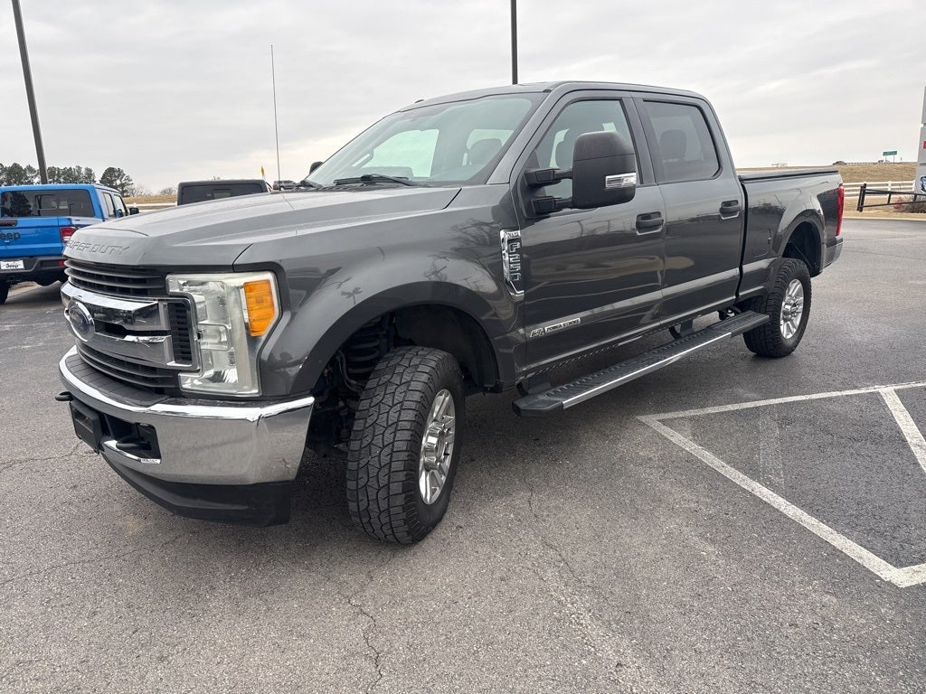 2017 Ford F-250SD XLT