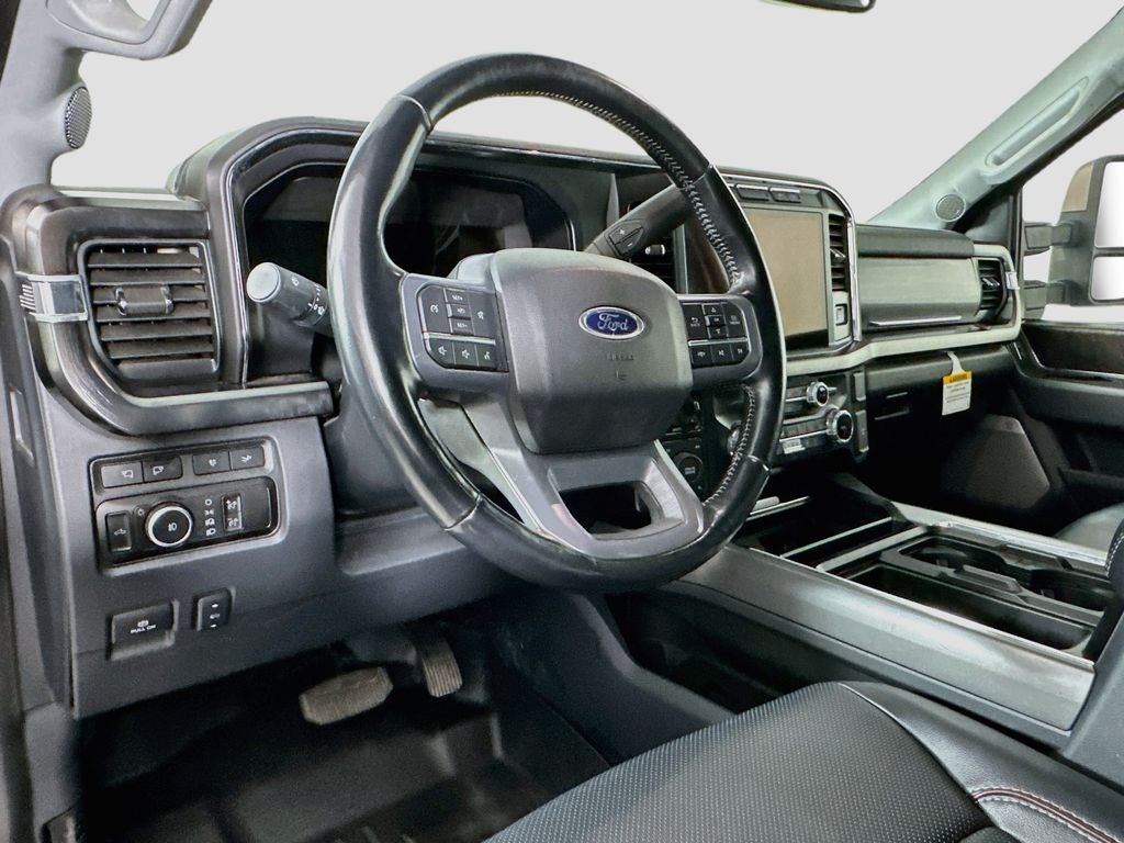 2023 Ford F-350SD LARIAT