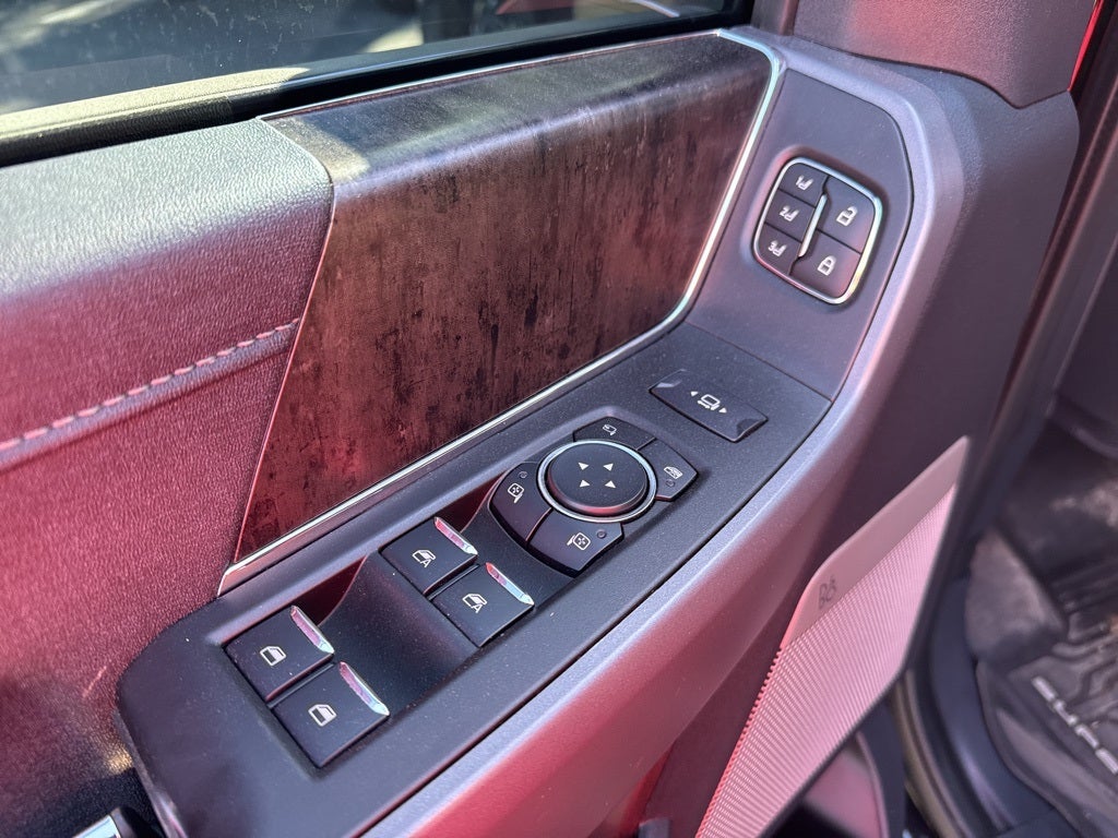 2024 Ford F-350SD Lariat DRW