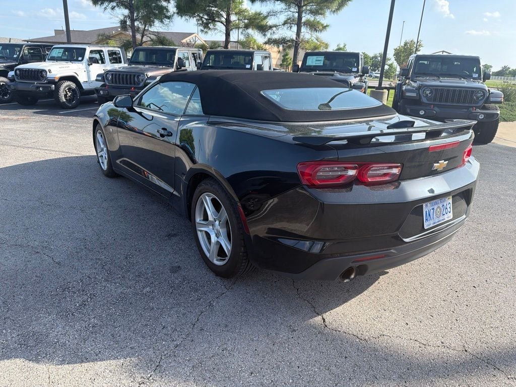 2020 Chevrolet Camaro RWD Convertible 1LT