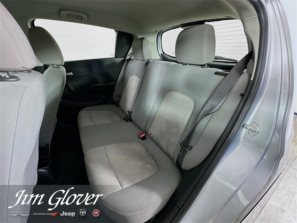 2013 Chevrolet Sonic LS Manual