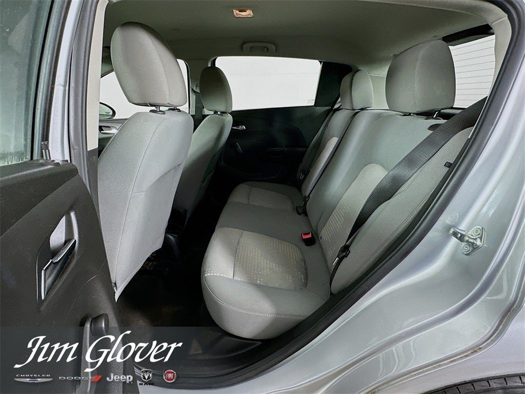 2013 Chevrolet Sonic LS Manual