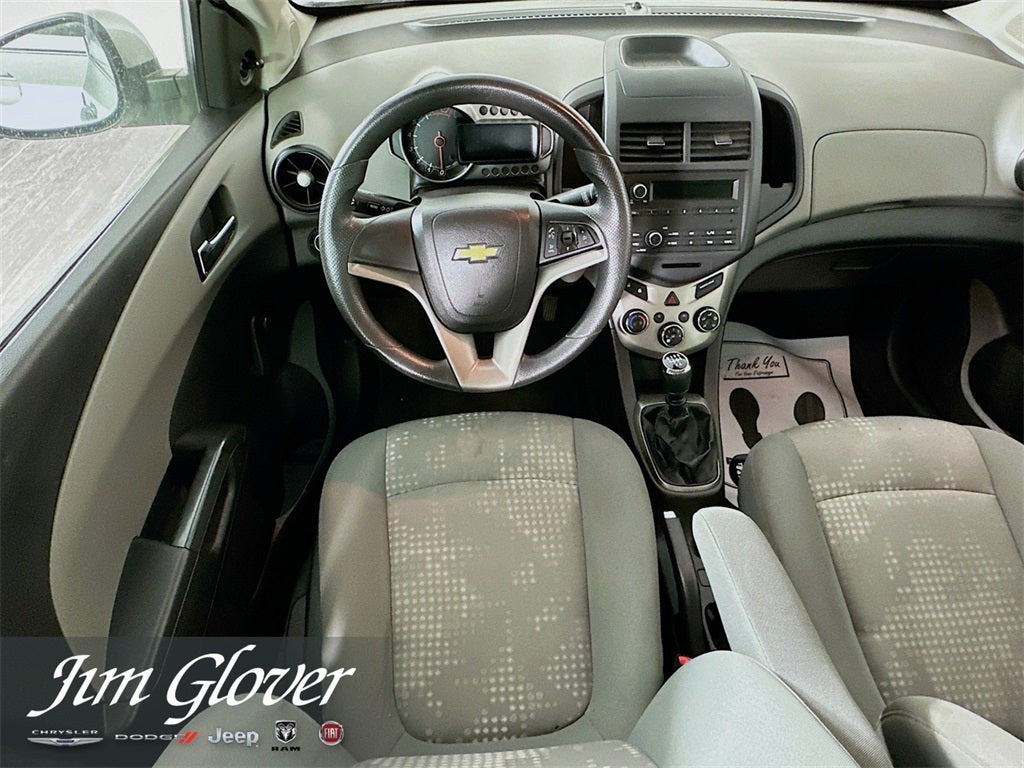 2013 Chevrolet Sonic LS Manual