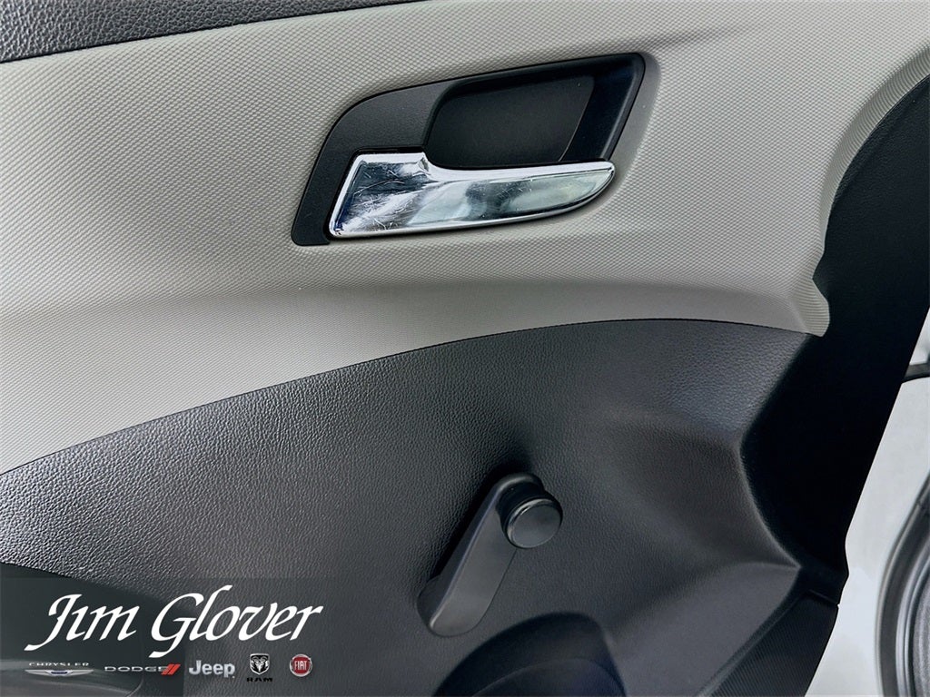 2013 Chevrolet Sonic LS Manual