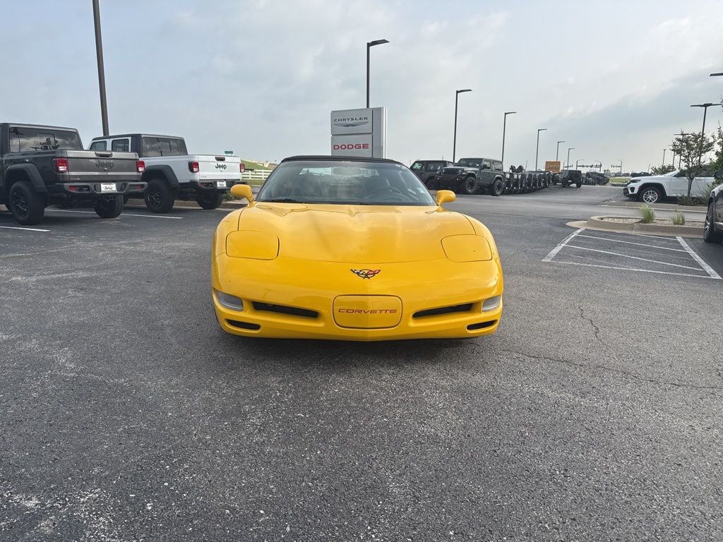 2000 Chevrolet Corvette Base