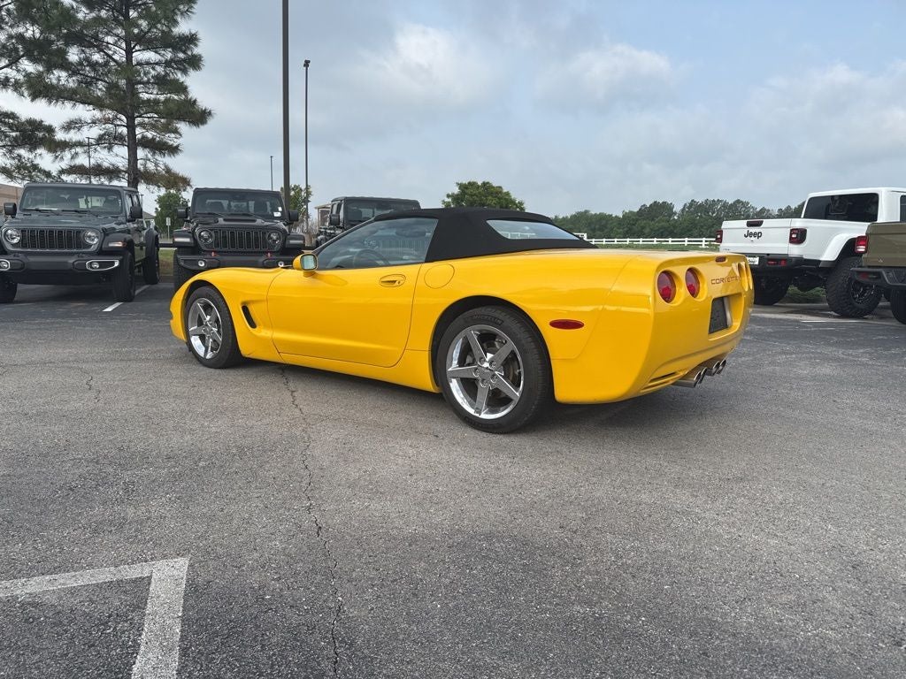 2000 Chevrolet Corvette Base