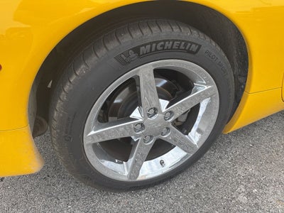 2000 Chevrolet Corvette Base