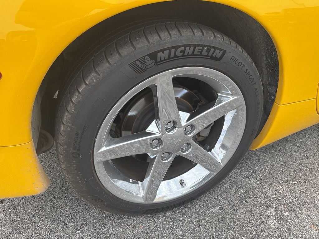 2000 Chevrolet Corvette Base