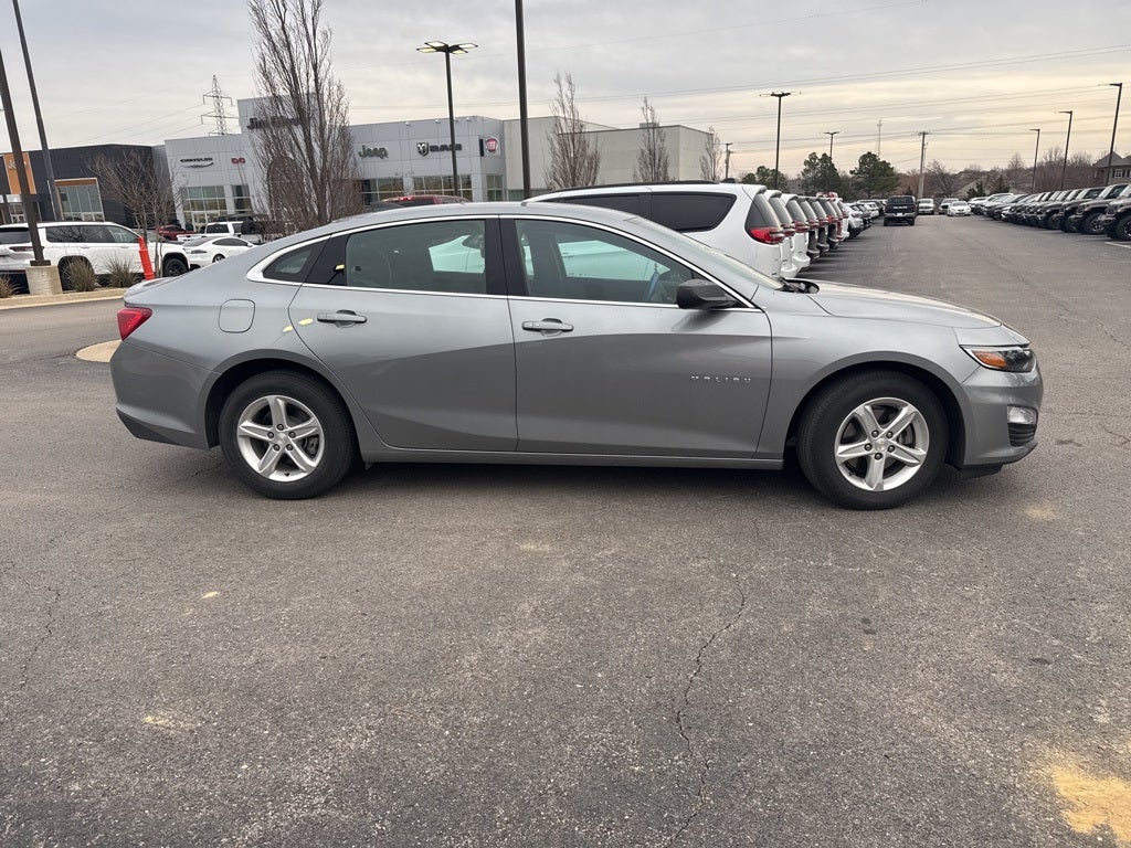 2023 Chevrolet Malibu FWD 1FL