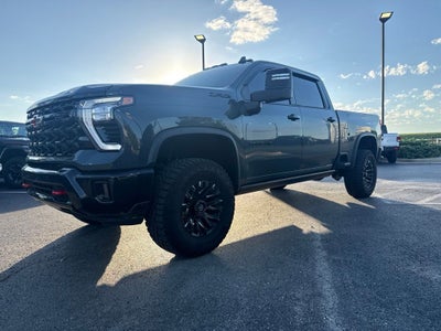 2025 Chevrolet Silverado 2500HD 4WD Crew Cab Standard Bed ZR2