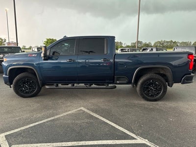 2022 Chevrolet Silverado 2500HD 4WD Crew Cab Standard Bed LTZ