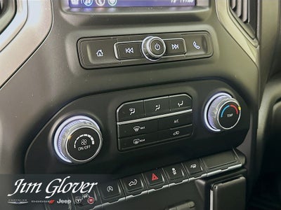 2022 Chevrolet Silverado 1500 2WD Crew Cab Short Bed Custom