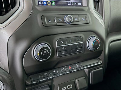2024 Chevrolet Silverado 1500 4WD Crew Cab Short Bed Custom