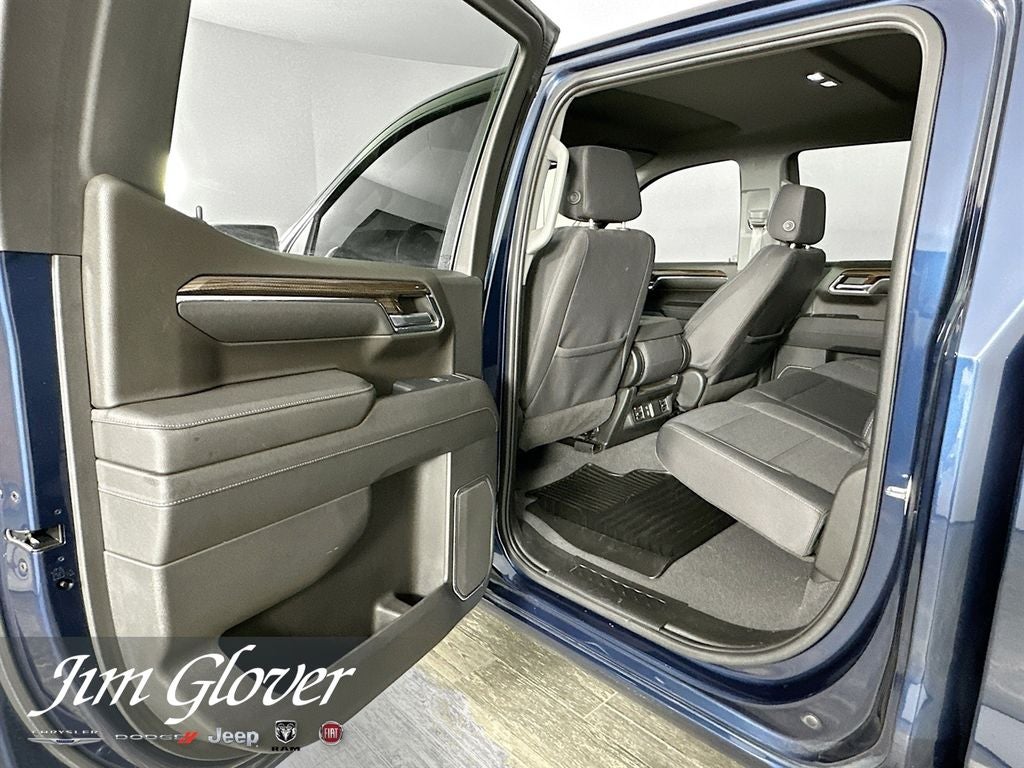 2023 Chevrolet Silverado 1500 4WD Crew Cab Short Bed LT with 2FL