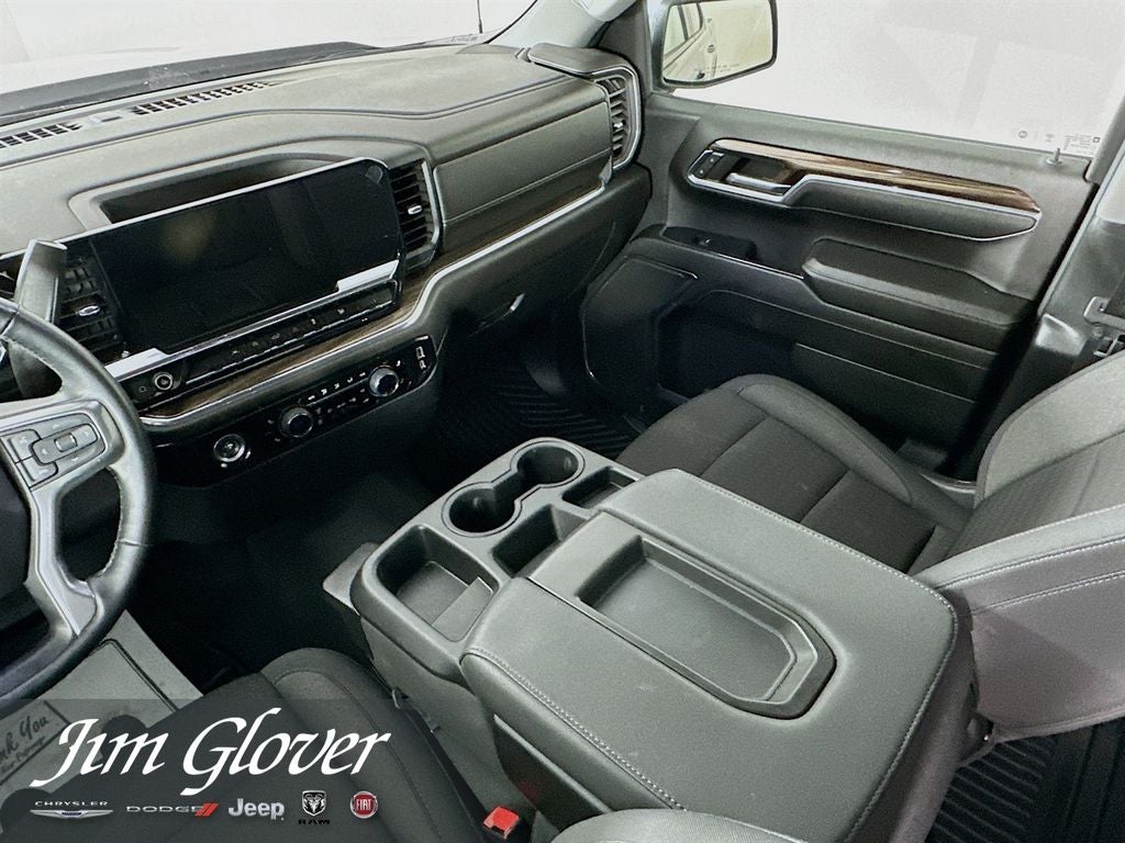 2024 Chevrolet Silverado 1500 4WD Crew Cab Short Bed LT with 2FL