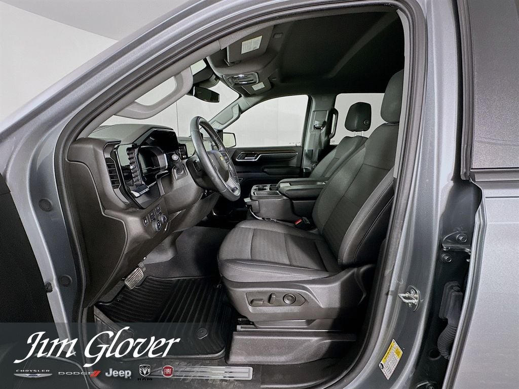 2024 Chevrolet Silverado 1500 4WD Crew Cab Short Bed LT with 2FL