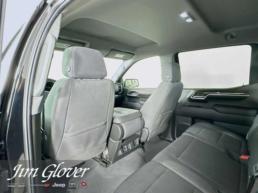 2022 Chevrolet Silverado 1500 4WD Crew Cab Short Bed LT with 2FL