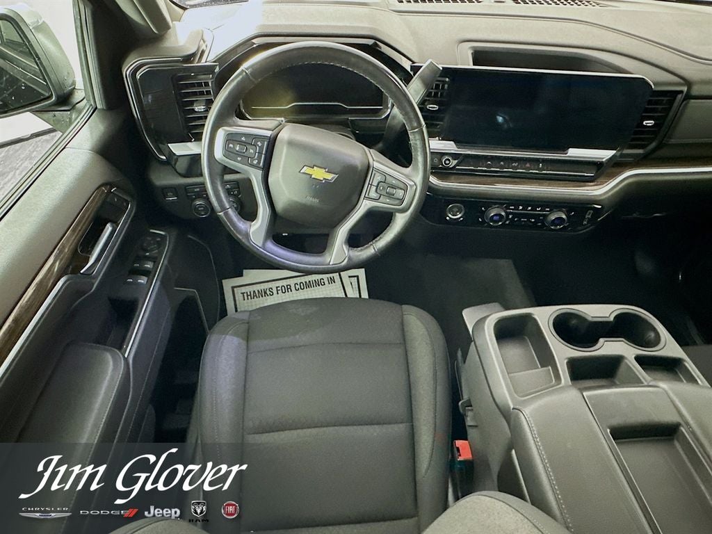 2022 Chevrolet Silverado 1500 4WD Crew Cab Short Bed LT with 2FL