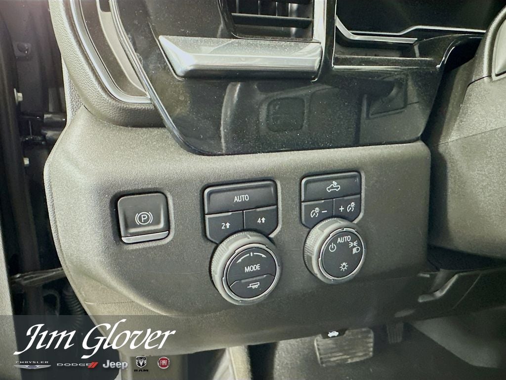 2022 Chevrolet Silverado 1500 4WD Crew Cab Short Bed LT with 2FL