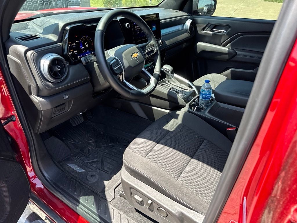 2025 Chevrolet Colorado 2WD LT