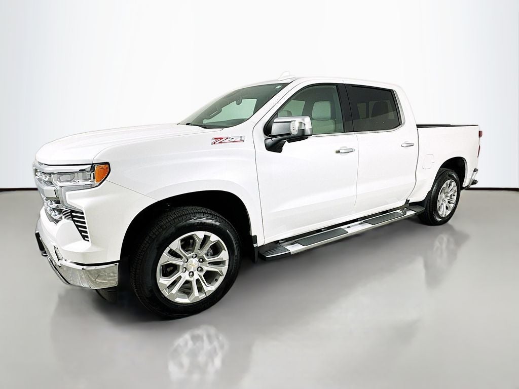 2025 Chevrolet Silverado 1500 4WD Crew Cab Short Bed LTZ
