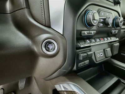 2020 Chevrolet Silverado 1500 4WD Crew Cab Short Bed RST