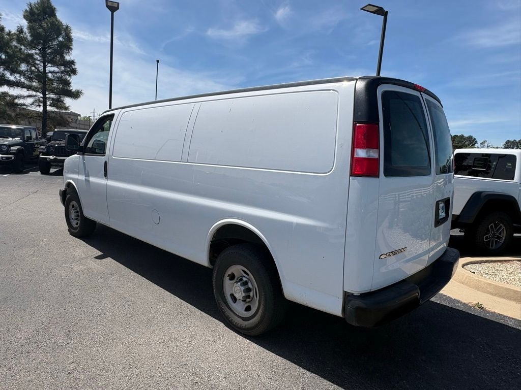 2020 Chevrolet Express 2500 RWD 2500 Extended Wheelbase WT