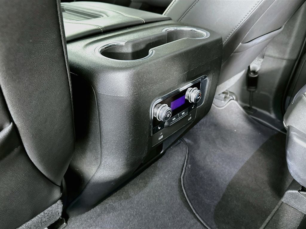 2022 GMC Yukon 4WD SLT
