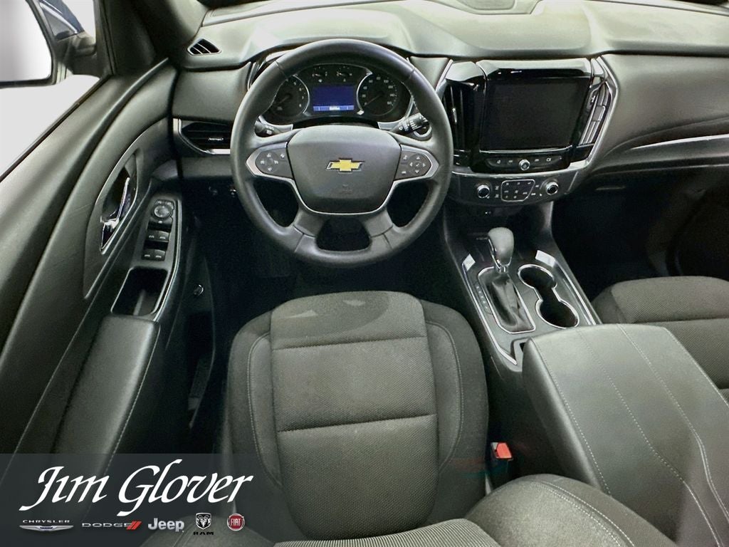 2023 Chevrolet Traverse FWD LT Cloth