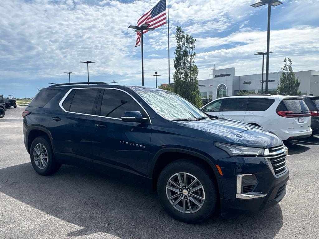 2023 Chevrolet Traverse FWD LT Cloth