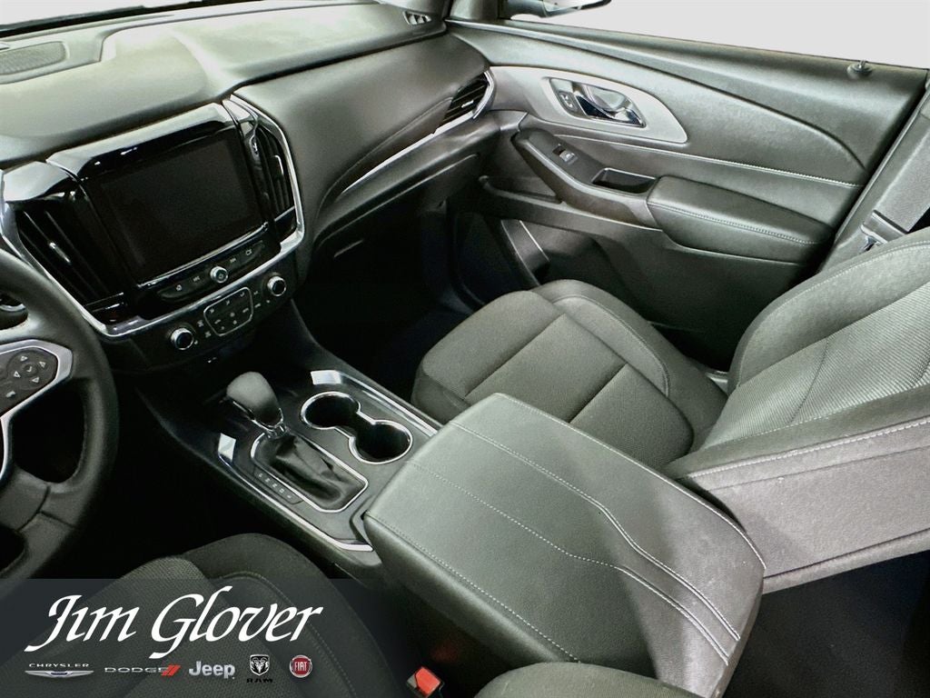 2023 Chevrolet Traverse FWD LT Cloth