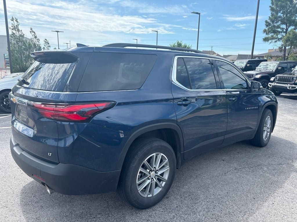 2023 Chevrolet Traverse FWD LT Cloth