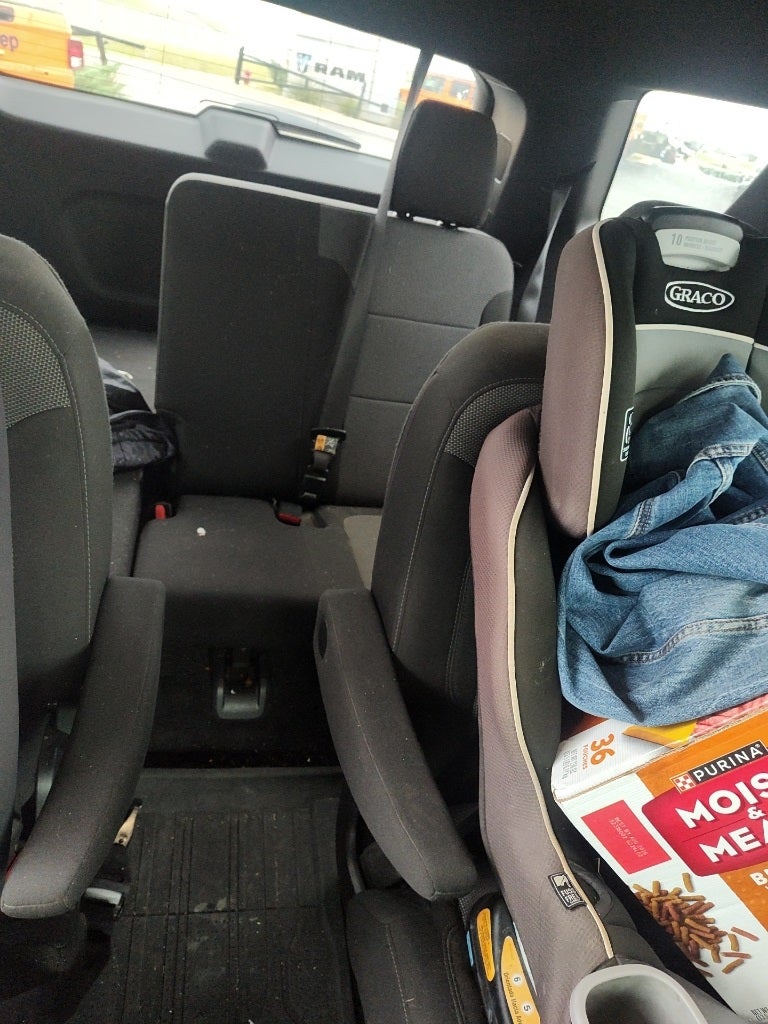 2023 Chevrolet Traverse FWD LT Cloth