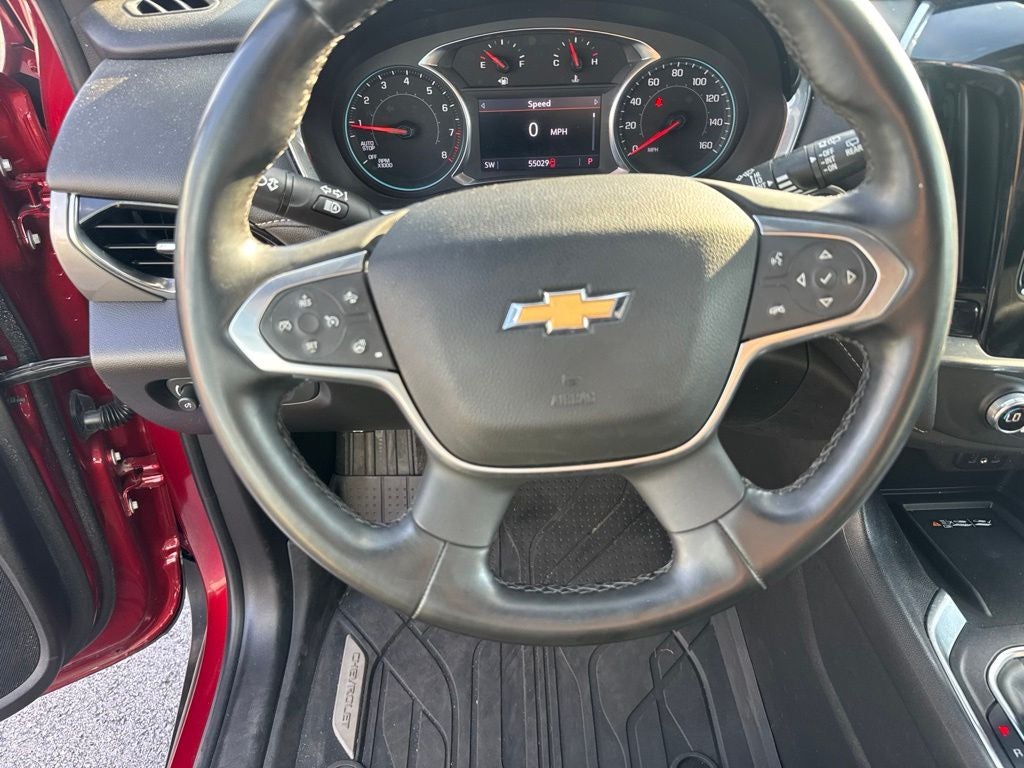 2023 Chevrolet Traverse AWD LT Leather
