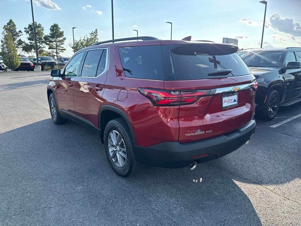 2023 Chevrolet Traverse AWD LT Leather