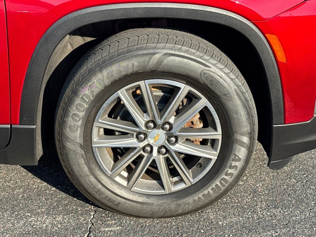 2023 Chevrolet Traverse AWD LT Leather