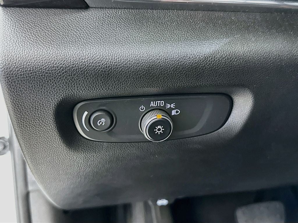 2023 Chevrolet Traverse AWD High Country