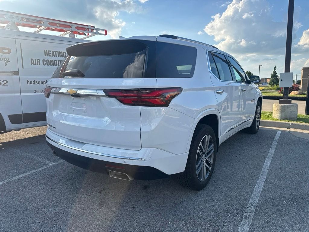 2023 Chevrolet Traverse AWD High Country
