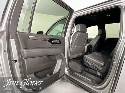 2025 Chevrolet Suburban 4WD Z71