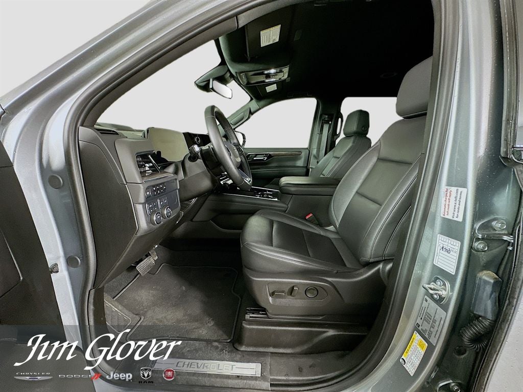 2025 Chevrolet Suburban 4WD Z71
