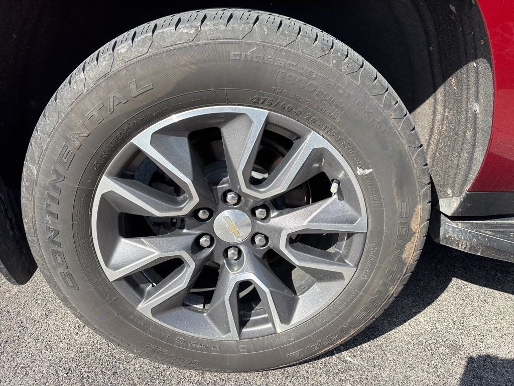 2022 Chevrolet Suburban 4WD LT