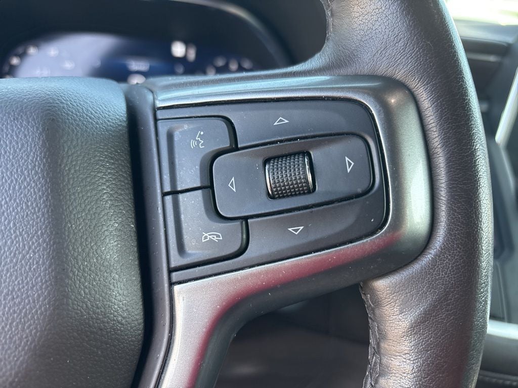 2022 Chevrolet Suburban 4WD LT