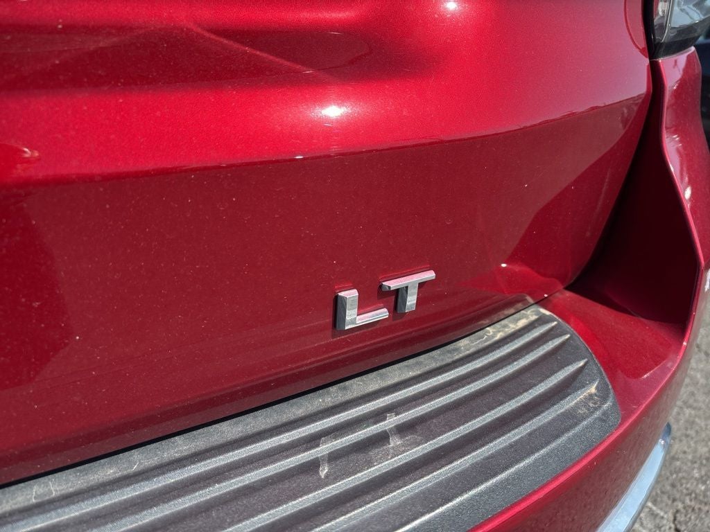 2022 Chevrolet Suburban 4WD LT