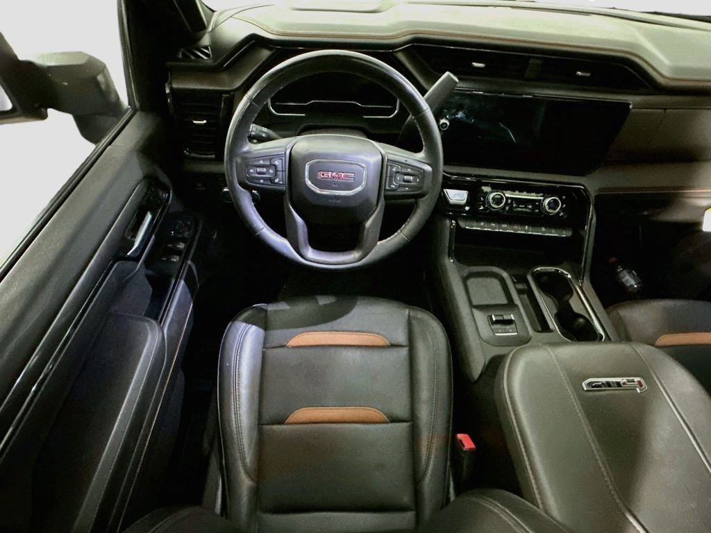 2024 GMC Sierra 2500HD 4WD Crew Cab Standard Bed AT4
