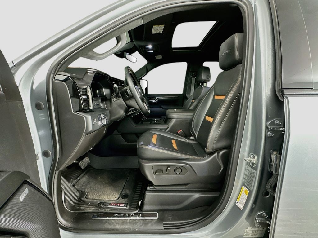 2024 GMC Sierra 2500HD 4WD Crew Cab Standard Bed AT4