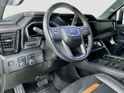2024 GMC Sierra 2500HD 4WD Crew Cab Standard Bed AT4