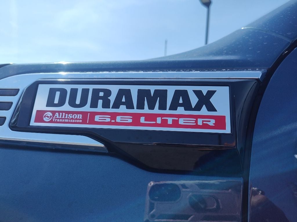 2024 GMC Sierra 2500HD 4WD Crew Cab Standard Bed Denali