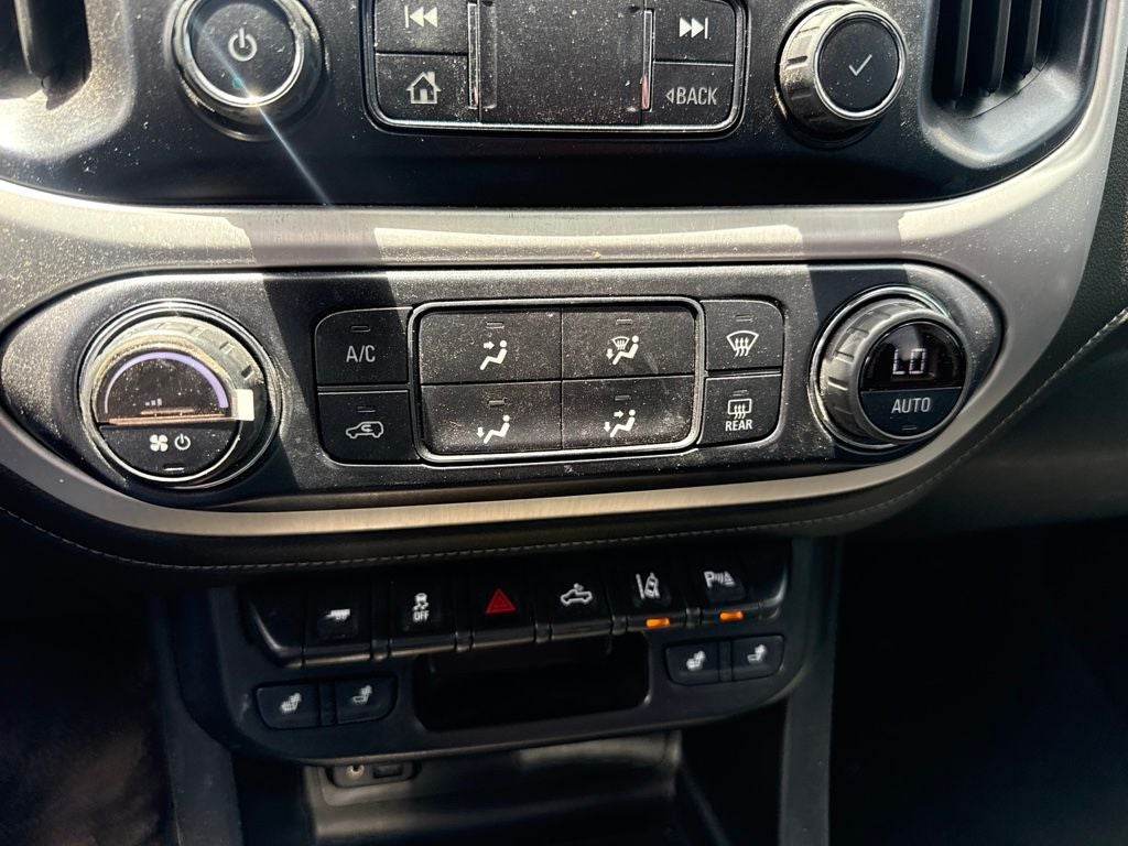 2022 GMC Canyon 2WD Crew Cab Short Box Elevation