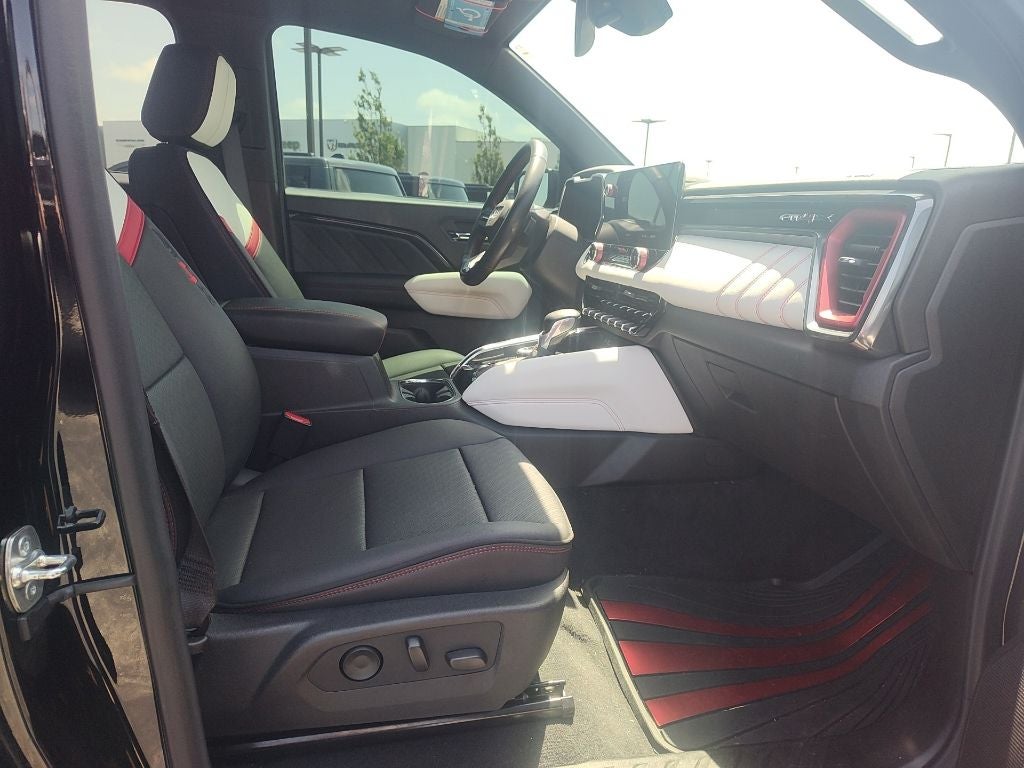 2024 GMC Canyon AT4X