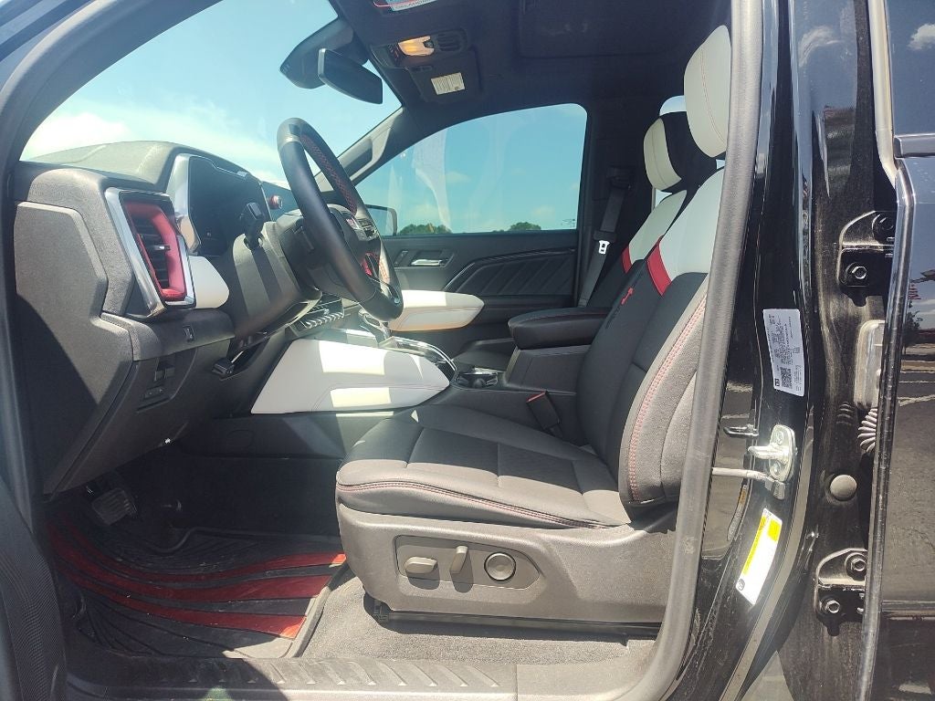 2024 GMC Canyon AT4X